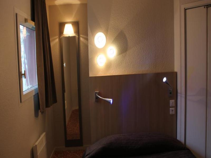 Welcomotel Coignieres Ngoại thất bức ảnh